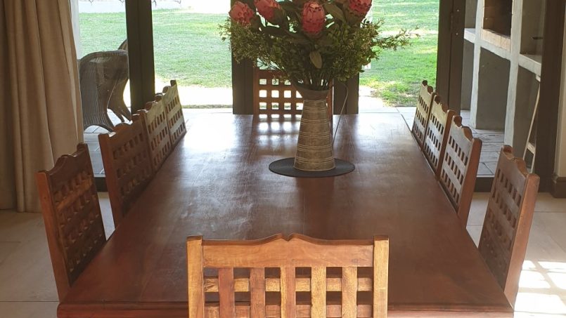 Poplar House Greyton dining table view