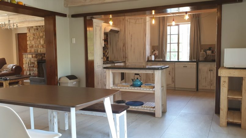 Poplar House Kitchen and nook